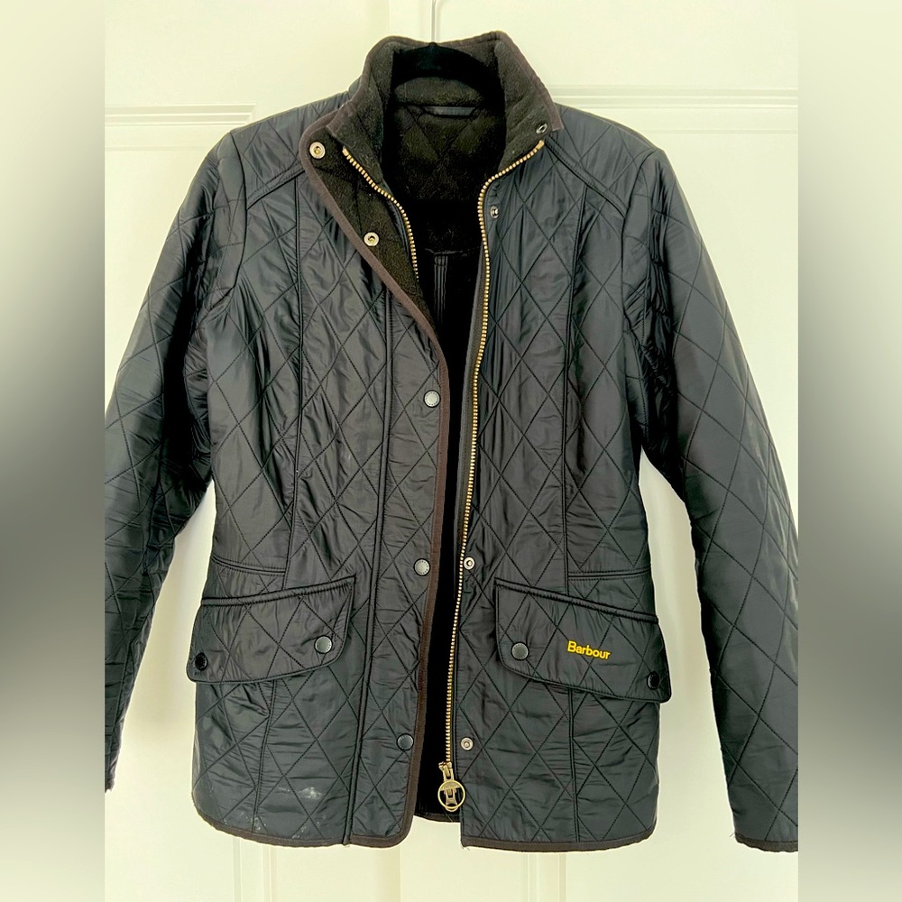 Classic quilted Ladies Barbour Jacket. US size 8/ UK Size 12.